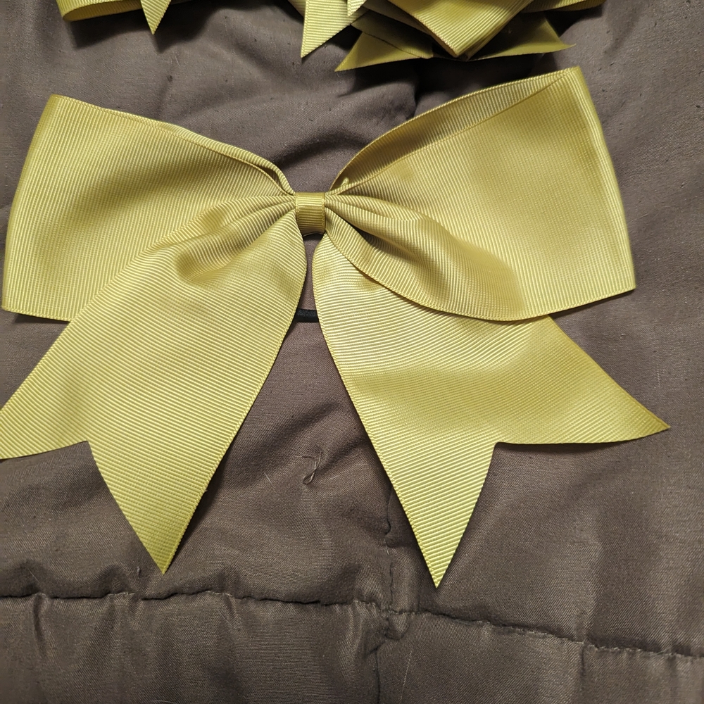 Gold Hair Bow (9)